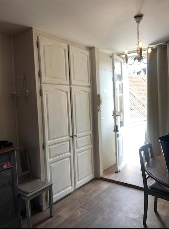 Kasaloc Apartamento Maintenon Exterior foto