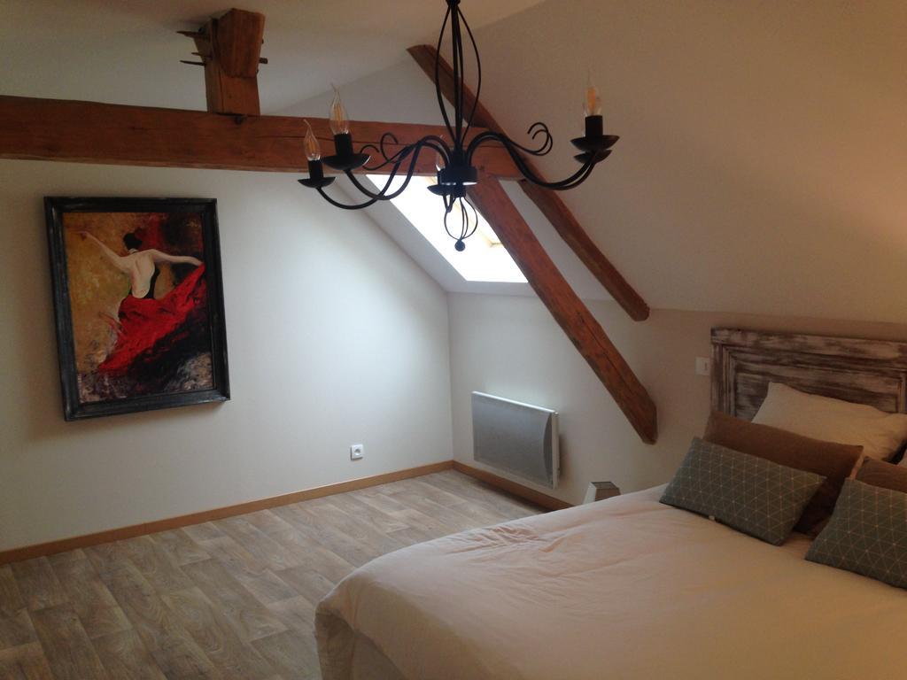 Kasaloc Apartamento Maintenon Exterior foto