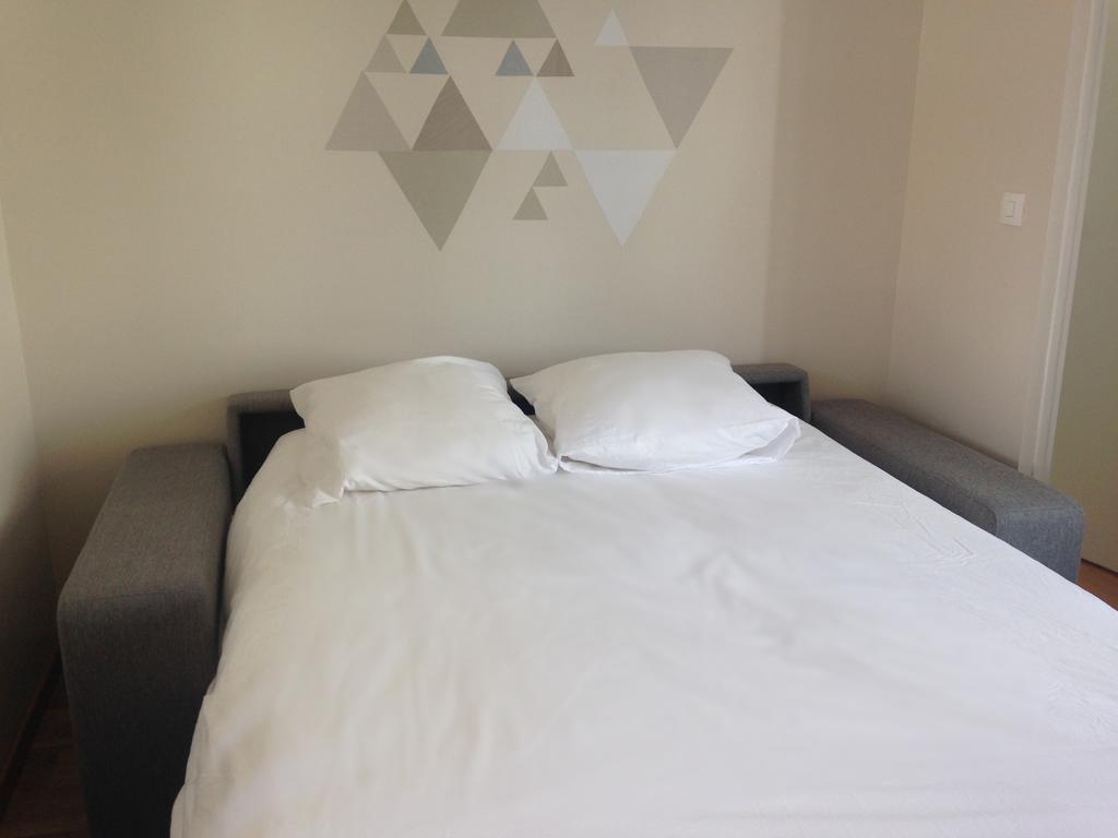 Kasaloc Apartamento Maintenon Exterior foto
